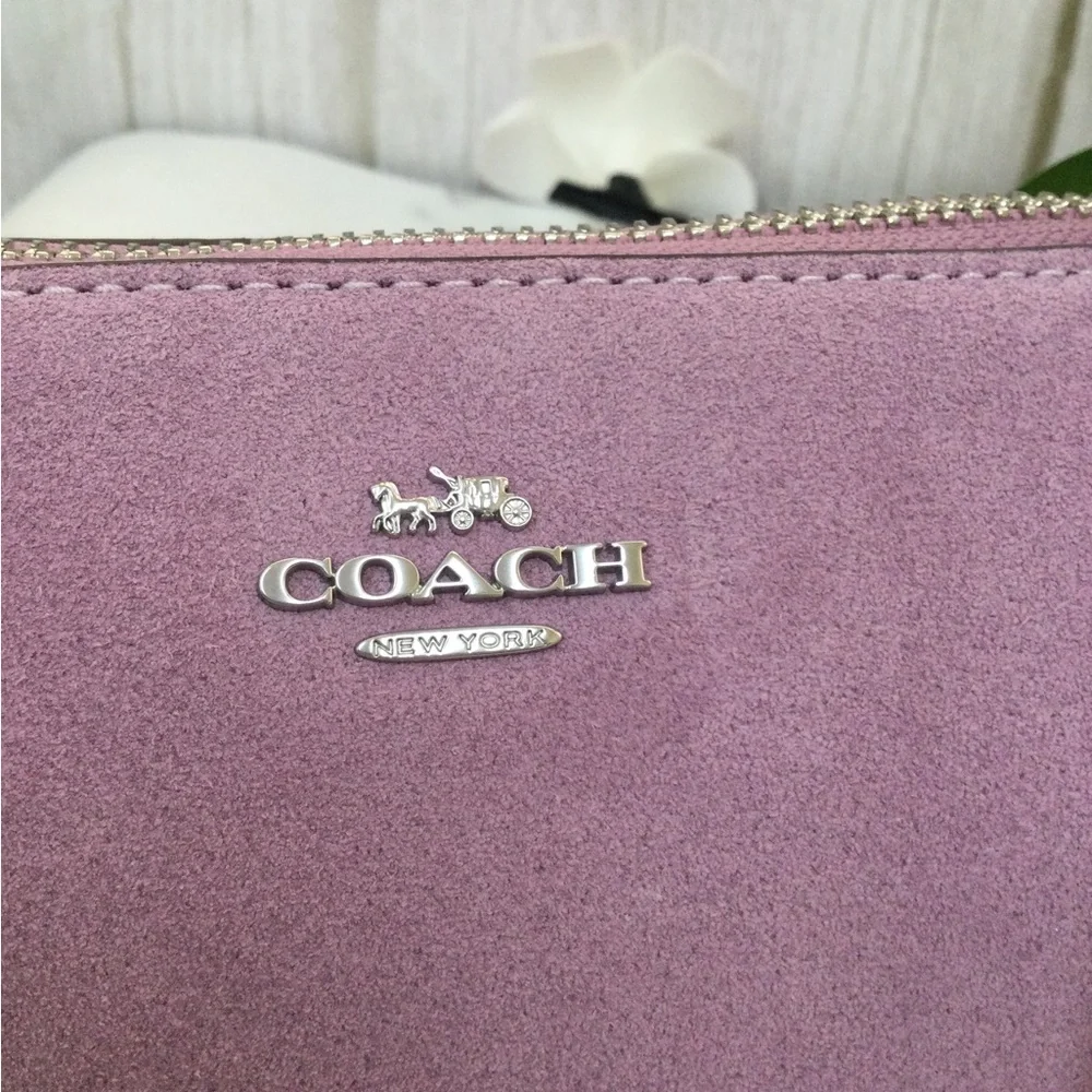 NWT Coach Women's Lilac Suede Shoulder Bag